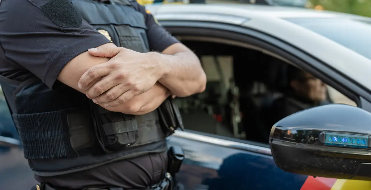 how long can police detain you during a traffic stop in arizona